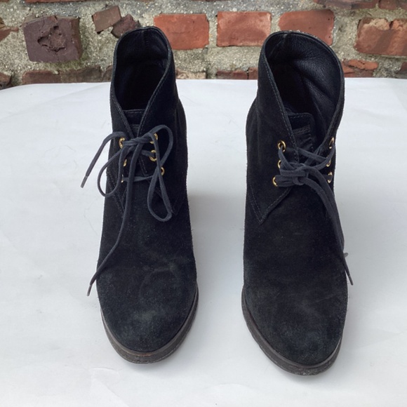 Prada Black Suede Chucker Ankle Boots, Platform Crepe Heel, Size 38.5 EU 7.5 US - Picture 2 of 10